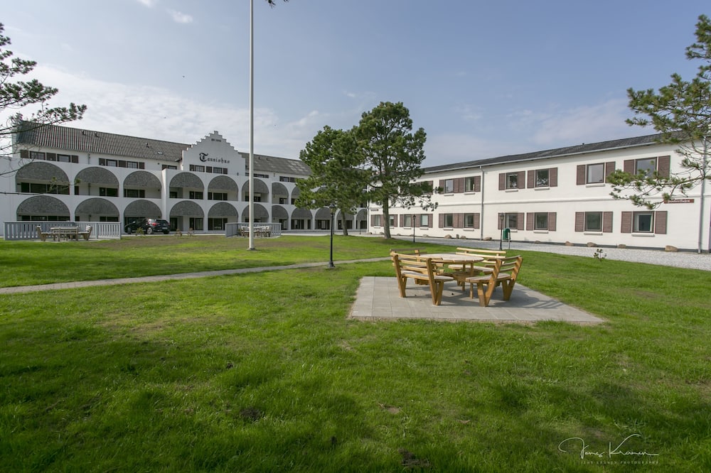 Hotel-Tannishus.jpg