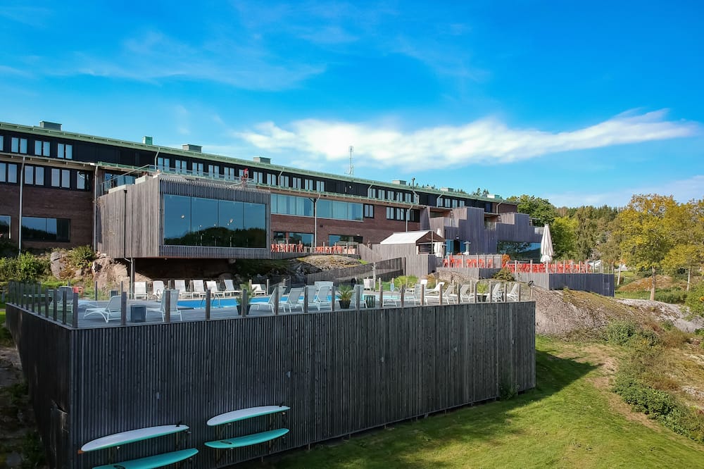 Vann-Spa-Hotel-and-Conference.jpg