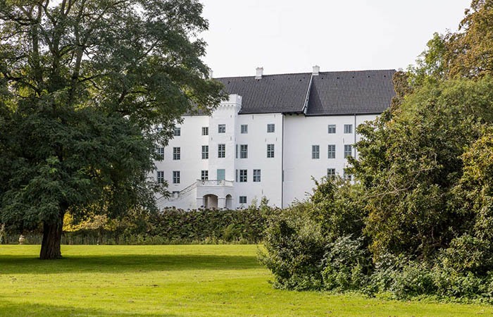 dragsholm-slot.jpg